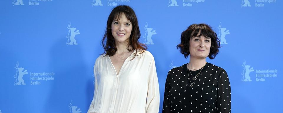 Véronique Reymond et Stéphanie Chuat le 24 février 2020 lors de la 70e Berlinale. [Keystone - Ronald Wittek]