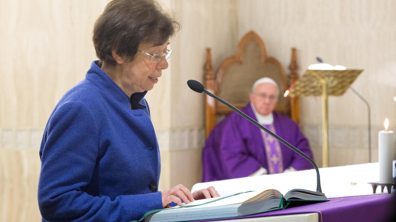 Francesca Di Giovanni a été nommée par le pape François  au poste de vice-ministre à la Secrétairerie d'Etat. [Reuters - Vatican Media]