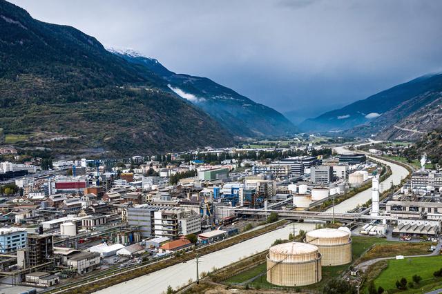 Le site de Lonza, à Vièges, en Valais, le 6 octobre 2020. [Keystone - Olivier Maire]