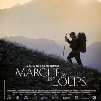L'affiche du film de Jean-Michel Bertrand: "Marche avec les Loups". [DR]