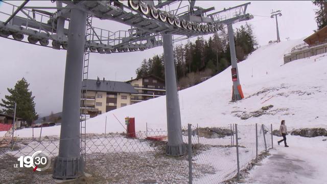 La plupart des remontées mécaniques valaisannes sont à l'arrêt à cause de la tempête Ciara avec ses vents forts en altitude.