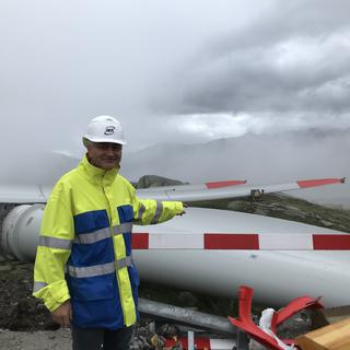 Edy Losa, directeur du projet de parc éolien du Gothard. [RTS - Nicolle della Pietra]