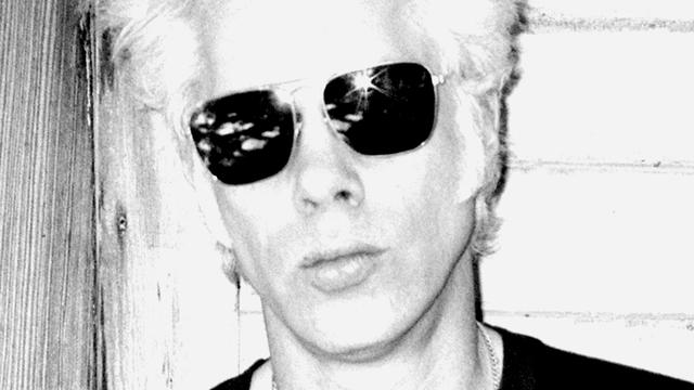 Jim Jarmusch sur le tournage du film "Coffee and cigarettes" en 2004. [Archives du 7eme Art / Photo12 via AFP]