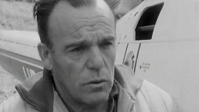Hermann Geiger lors de sa mission sur le site de la catastrophe de Mattmark, 1965