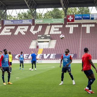 Le Stade de Reims en entraînement à Genève, mercredi 16 septembre. [Keystone - Martial Trezzini]