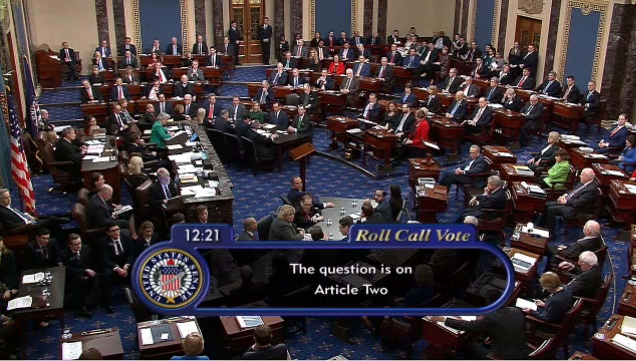 Le vote solennel des sénateurs était retransmis en direct à la TV. [Keystone - EPA/US SENATE TV]