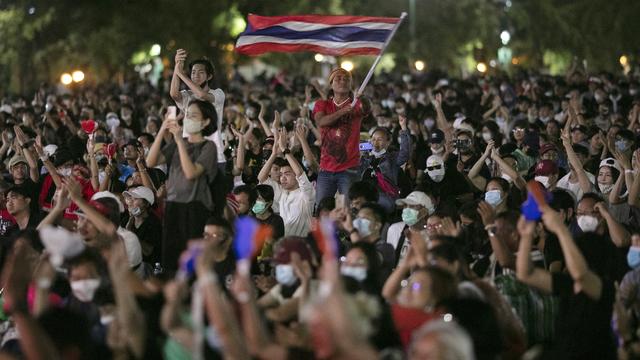 Des manifestants pro-démocratie rassemblés à Bangkok le 19 septembre 2020. [Keystone - AP Photo/Wason Wanichakorn]