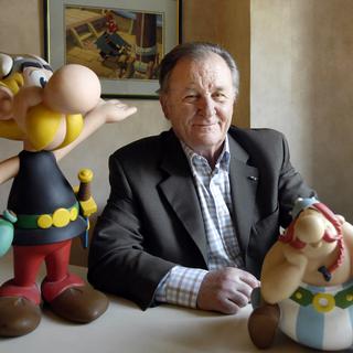 Le dessinateur d'Asterix et Obélix, Albert Uderzo. [AFP - STEPHANE DE SAKUTIN]