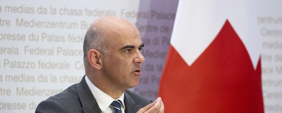 Alain Berset lors de la conférence de presse sur le coronavirus du 24 juin 2020. [Keystone - Peter Klaunzer]