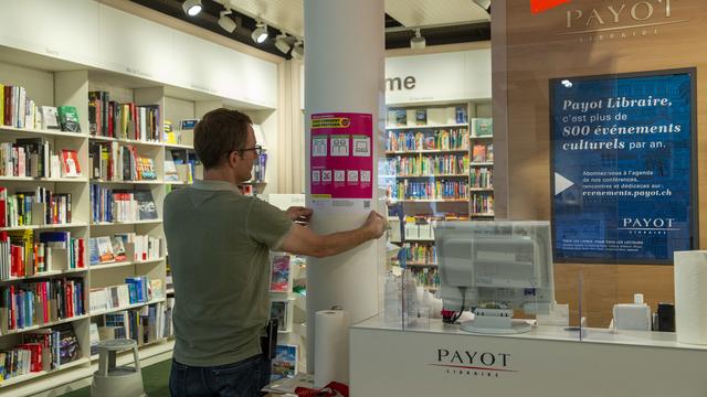 Les lecteurs cherchent des livres pour se changer les idées, et non pour leur rappeler la pandémie. [Keystone - Salvatore Di Nolfi]