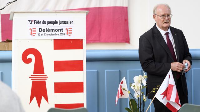 Pierre-André Comte, secrétaire général du Mouvement Autonomiste Jurassien, lors de la 73e Fête du peuple jurassien à Delémont. [Keystone - Laurent Gillieron]