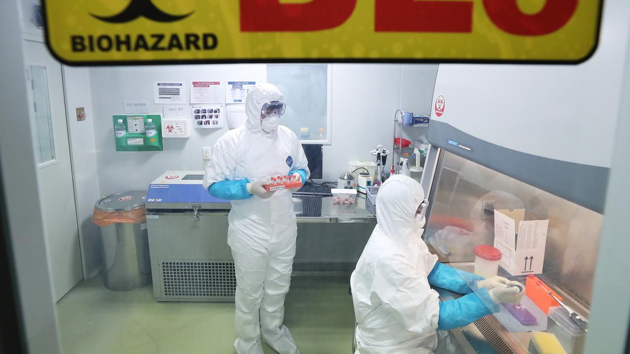 La Chine annonce dix-sept nouveaux cas du mystérieux virus. [Keystone]