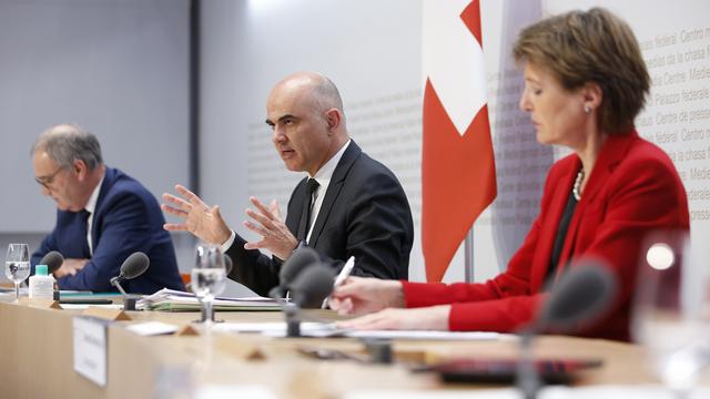 Alain Berset lors de la conférence de presse du Conseil fédéral. [Keystone - Peter Klaunzer]