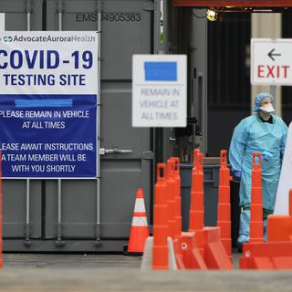 Poste destiné aux tests du Covid-19 dans un hôpital de Park Ridge (illinois). [AP/Keystone - Nam Y. Huh]