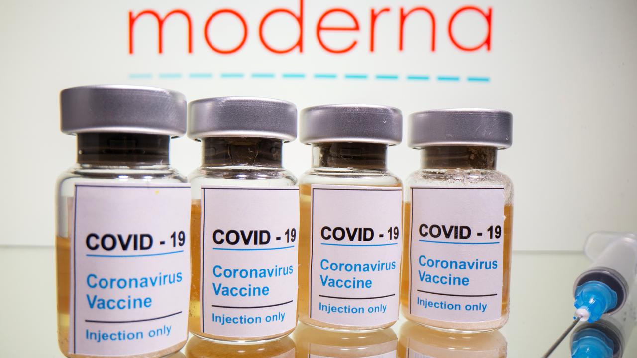 La société américaine Moderna va demander des demandes d'autorisations pour son vaccin. [Reuters - Dado Ruvic]