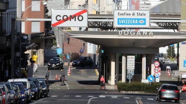 La frontière italo-suisse de Côme/Ponte Chiasso. [EPA/Keystone - Matteo Bazzi]