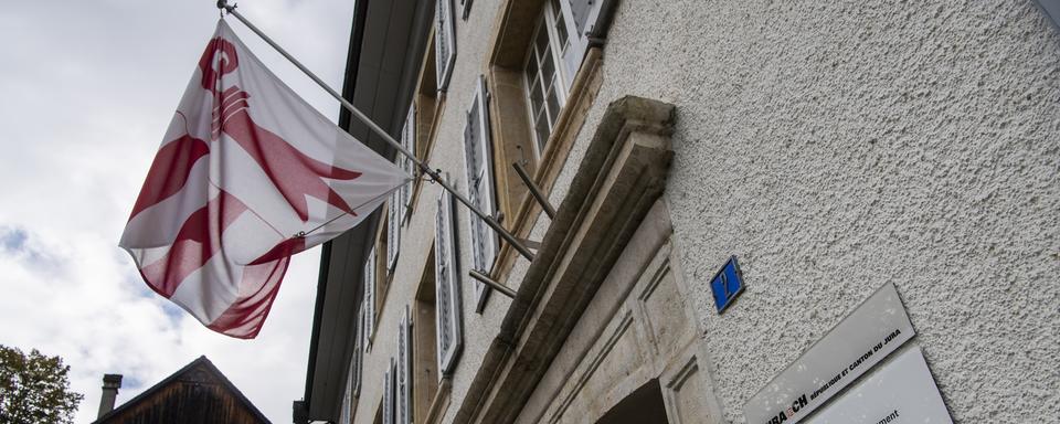 L'Hotel du Parlement et du gouvernement du canton du Jura. [Keystone - Jean-Christophe Bott]