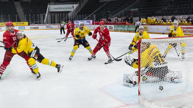 Le LHC a marqué 2 buts en 14 secondes dès la 3e minute. [Jean-Christophe Bott]