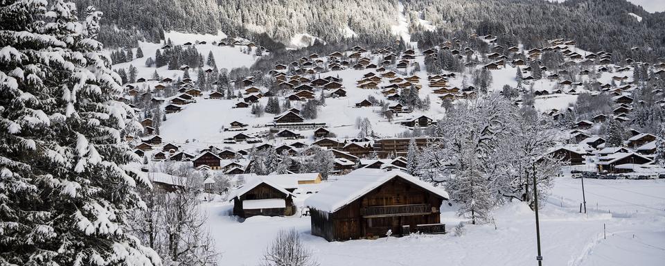 Une vue sur le village des Diablerets prise en janvier 2019. [Keystone - Jean-Christophe Bott]