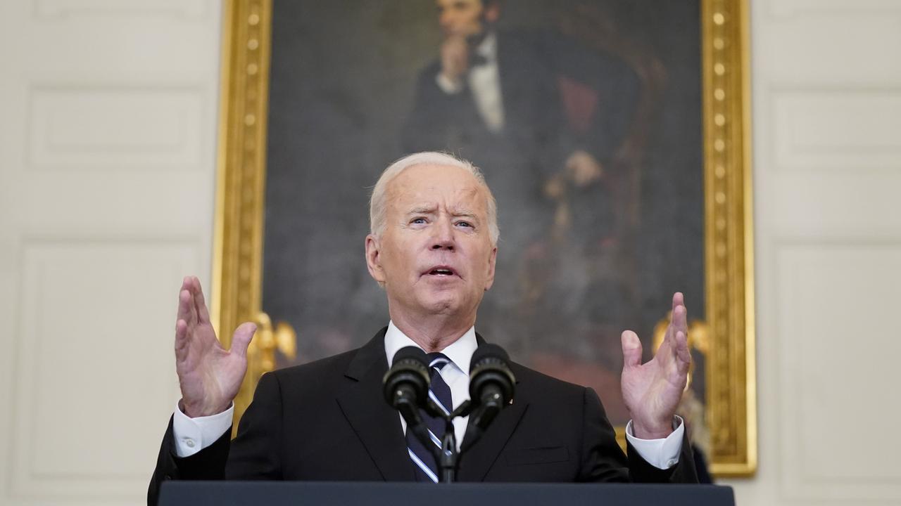 Le président américain Joe Biden lors de son allocution à la Maison Blanche, annonçant les nouvelles exigences fédérales en matière de vaccination. [KEYSTONE - Andrew Harnik / AP Photo]