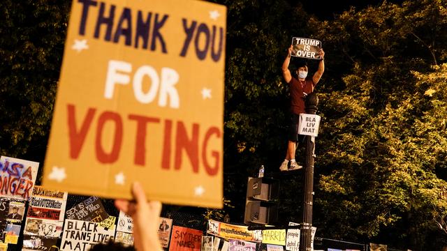 Les républicains ne veulent pas rendre le vote plus facile, notamment en facilitant l'inscription sur les listes électorales ou le vote par correspondance. [Reuters - Joshua Roberts]