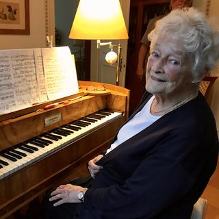 Trudelies Leonhardt, pianiste experte en instruments anciens. [RTS - Yves-Alain Cornu]