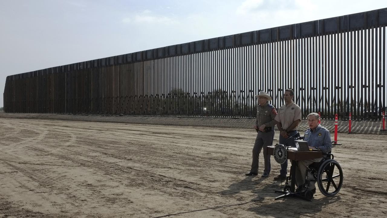Le Texas va construire son propre "mur" à la frontière avec le Mexique. [Keystone/AP - Delcia Lopez]