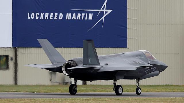 L'avion de combat F-35 du groupe Lockheed Martin. [Reuters - Peter Nicholls]