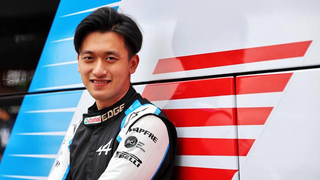 Guanyu Zhou pilotera en F1 la saison prochaine. [Imago - James Moy/XPB/Alpine F1 Team/FIA Pool via HOCH ZWEI]