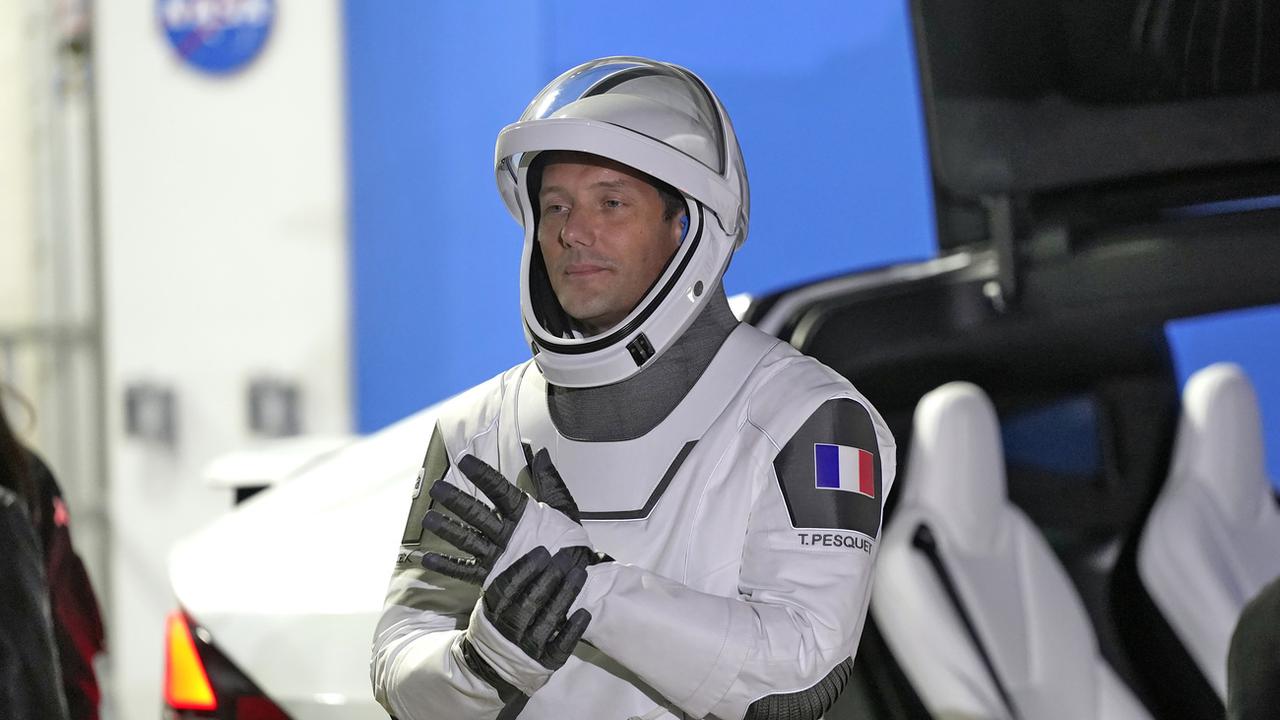 Thomas Pesquet est devenu lundi le premier astronaute français à prendre les commandes de la Station spatiale internationale. [John Raoux]