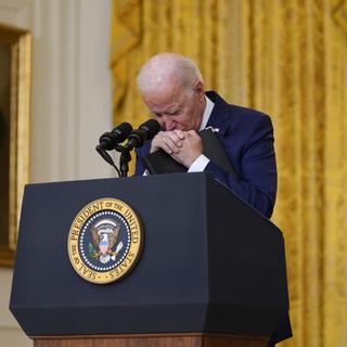 Joe Biden lors de sa déclaration officielle suite aux attentats de l'aéroport de Kaboul. [AP Photo / Keystone - Evan Vucci]