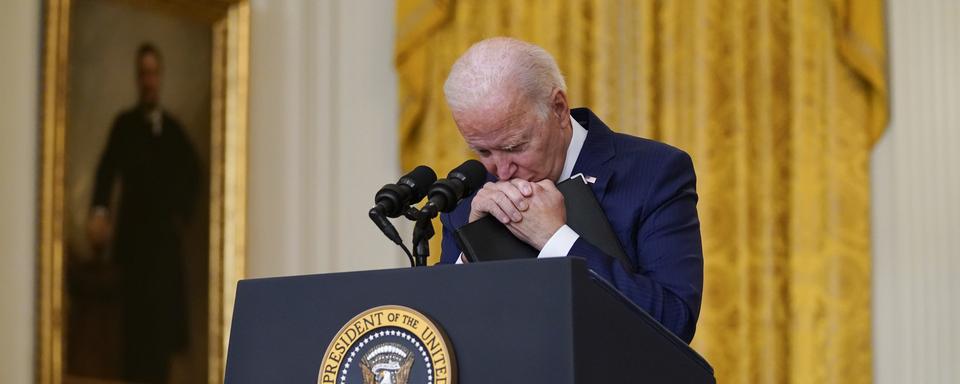 Joe Biden lors de sa déclaration officielle suite aux attentats de l'aéroport de Kaboul. [AP Photo / Keystone - Evan Vucci]