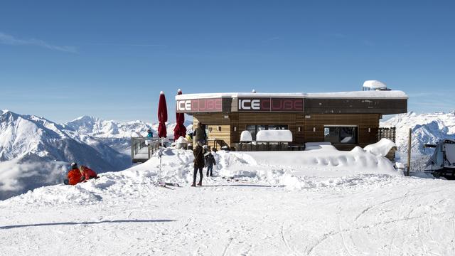 Un restaurant sur le domaine skiable de Verbier (VS). [Keystone - Leo Duperrex]