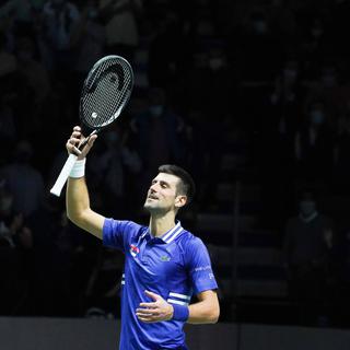 Novak Djokovic durant la demi-finale de Coupe Davis face à la Croatie, le 3 décembre 2021. [Oscar Gonzalez]
