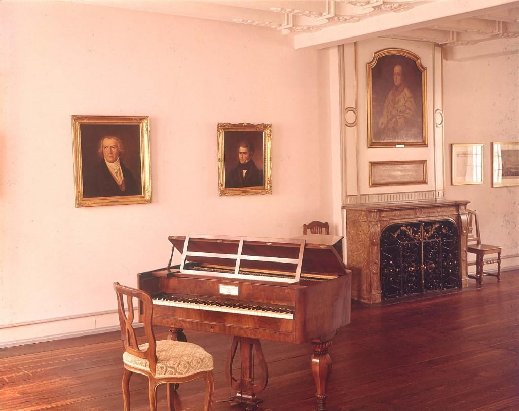 Piano-forte ayant appartenu à Ludwig van Beethoven (1770-1827). Bonn, Maison de Beethoven. [© Collection Roger-Viollet / Roger-Viollet via AFP]