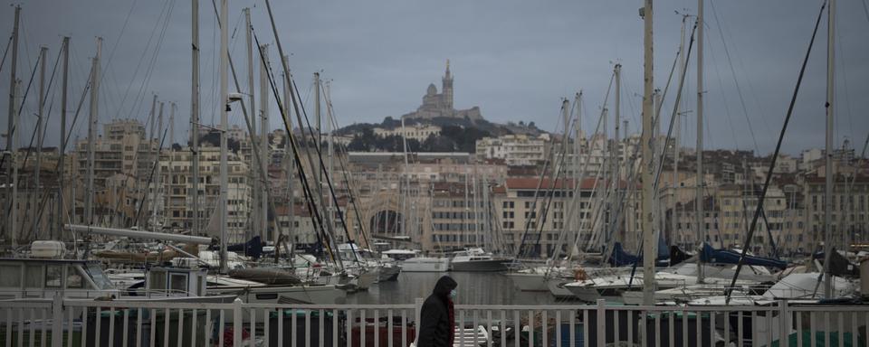 Le Vieux-Port à Marseille, le 11 janvier 2021.  (image d'illustration) [AP Photo/Keystone - Daniel Cole]