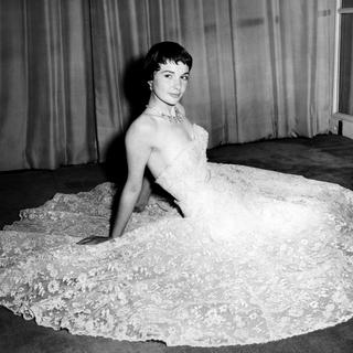 Françoise Arnoul en 1954, à Londres. [INTERCONTINENTALE / AFP]