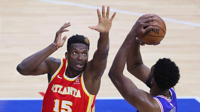 Clint Capela a contribué à la victoire des Hawks. [Imago - The Atlanta Journal-Constitution]