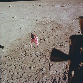 Le 21 juillet 1969, le drapeau américain est planté sur la Lune.
NASA
Keystone [NASA]