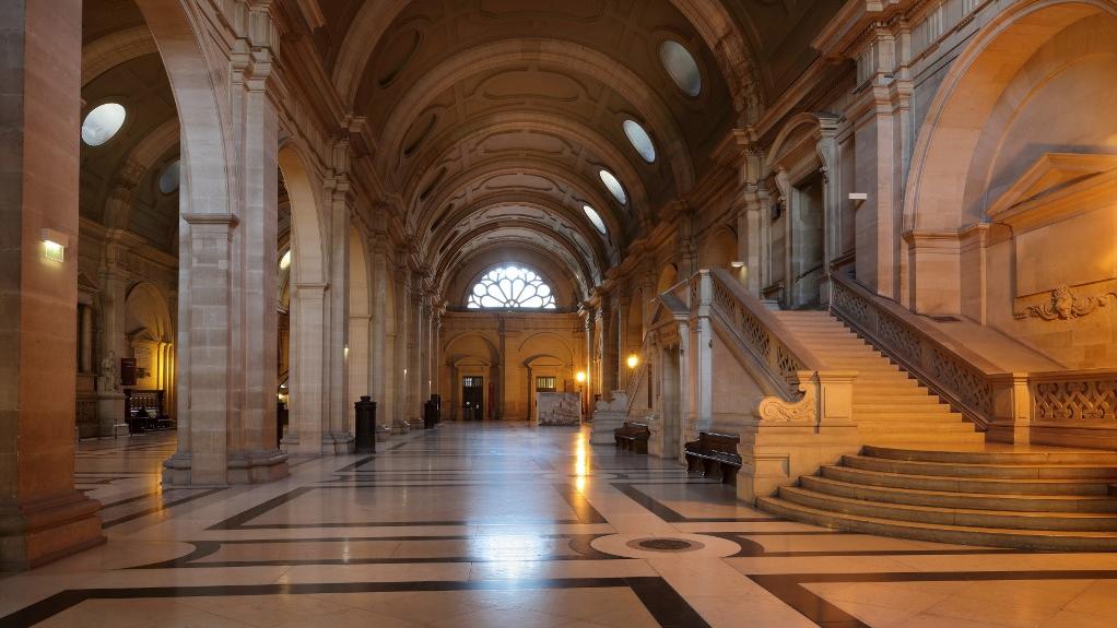 La salle des Pas perdus du Palais de Justice sur l'Ile de la Cité à Paris. [AFP - Manuel Cohen]