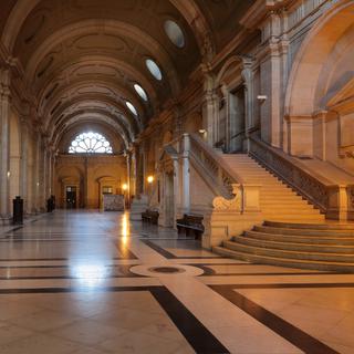 La salle des Pas perdus du Palais de Justice sur l'Ile de la Cité à Paris. [AFP - Manuel Cohen]