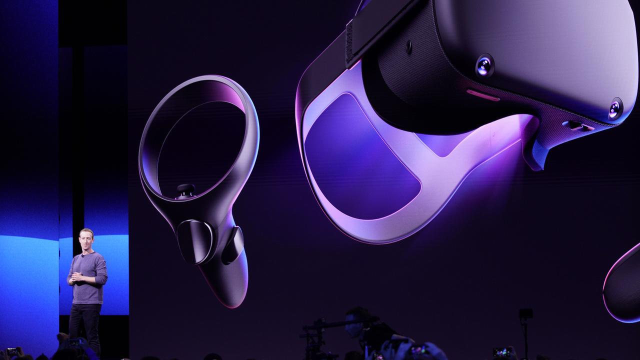 En 2014, Facebook a acheté les casques de réalité virtuelle Oculus pour 2 milliards de dollars. [AP Photo - Tony Avelar]