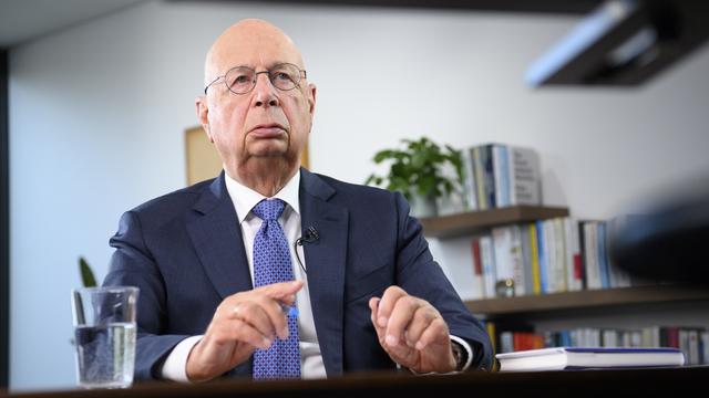 Le fondateur du WEF Klaus Schwab s'est exprimé virtuellement pour l'ouverture de la manifestation. [Keystone - Laurent Gillieron]