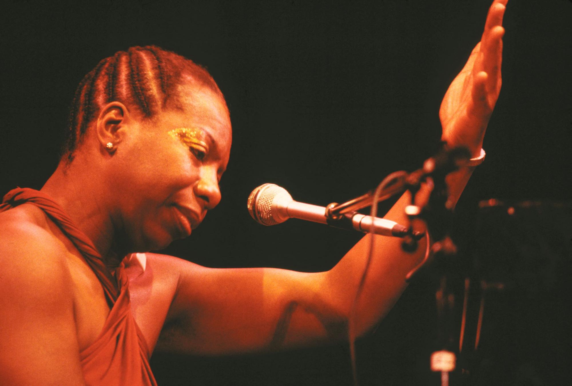 Nina Simone en concert à Paris, 1982. [Aurimages via AFP - Marc Garanger]
