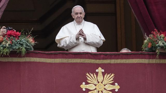 Le pape François lors de son message Urbi et Orbi le 25 décembre 2021. [Keystone - AP Photo/Gregorio Borgia]