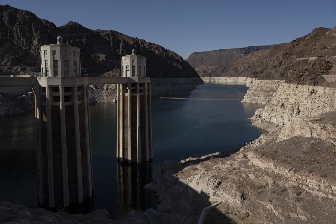 Le lac Mead, plus grosse réserve d'eau du pays a atteint cette semaine son niveau le plus bas depuis sa création dans les années 1930. [AFP - Bridget Bennett]