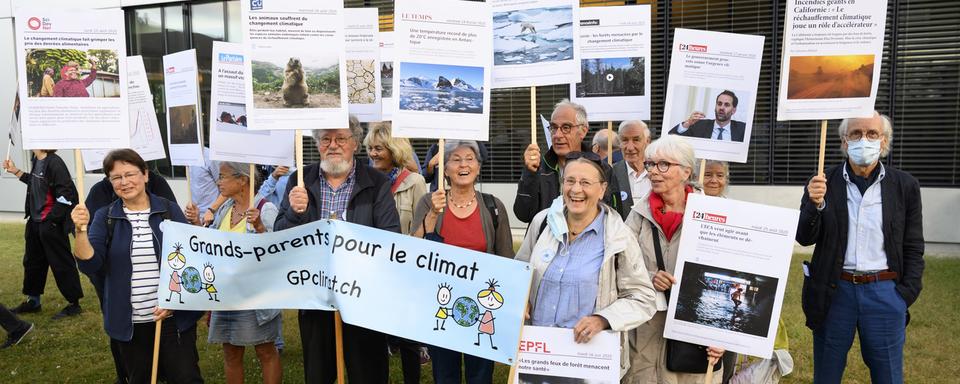 Grands-Parents pour le climat. [Keystone - Laurent Gillieron]