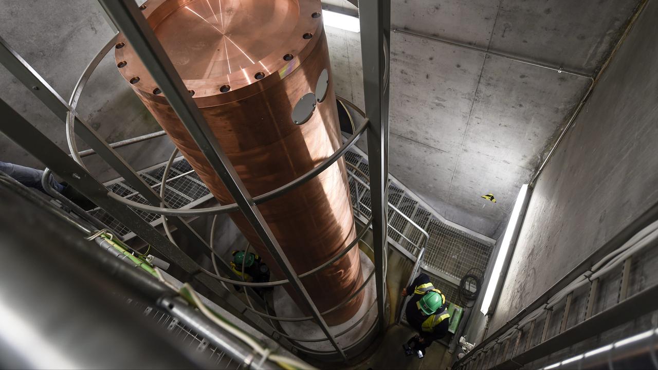 Une capsule de cuivre pour le combustible usé dans la centrale nucléaire d'Olkiluoto, à Eurajoki, en Finlande, en juin 2018. [Reuters - Lehtikuva/Emmi Korhonen]