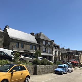 Le village de Rostrenen, dans le centre de la Bretagne. [RTS - Blandine Levite]