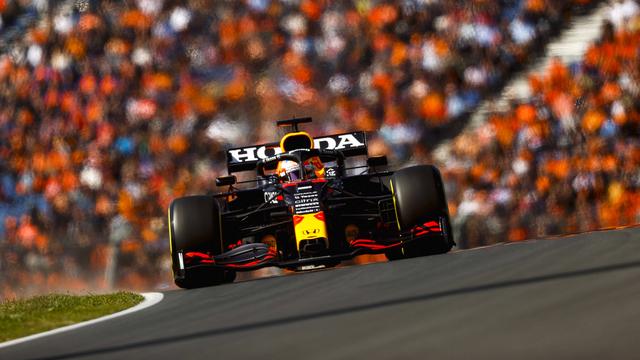 Max Verstappen devant des milliers de Néerlandais venus le soutenir. [Imago - Andy Hone]